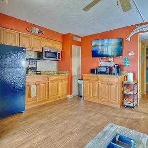 https://belleair-beach-club-312.hotelstampa.org